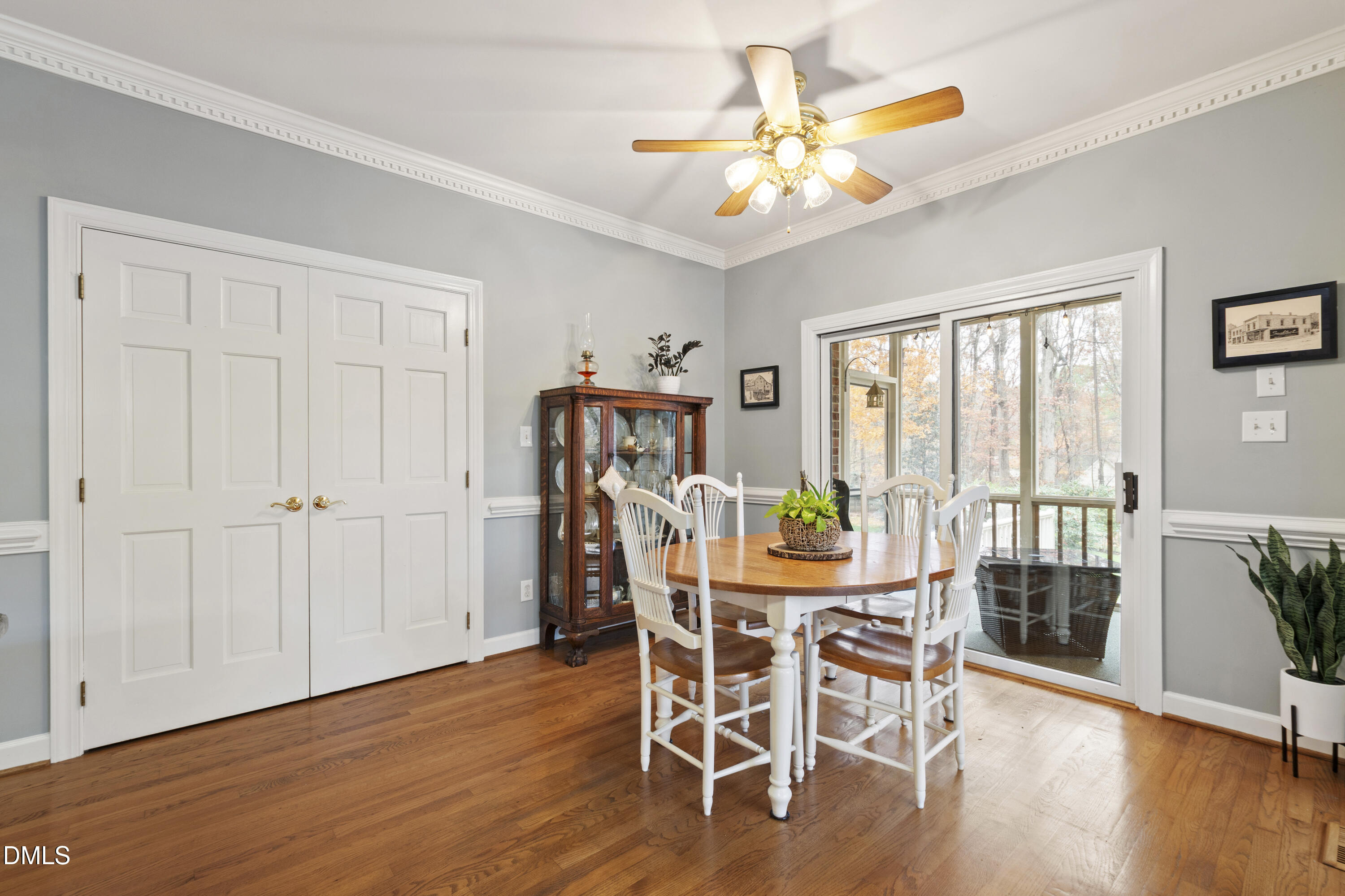 1220 Enchanted Oaks Drive Raleigh, NC 27606 - Photo 17 of 66 Enchanted (36)