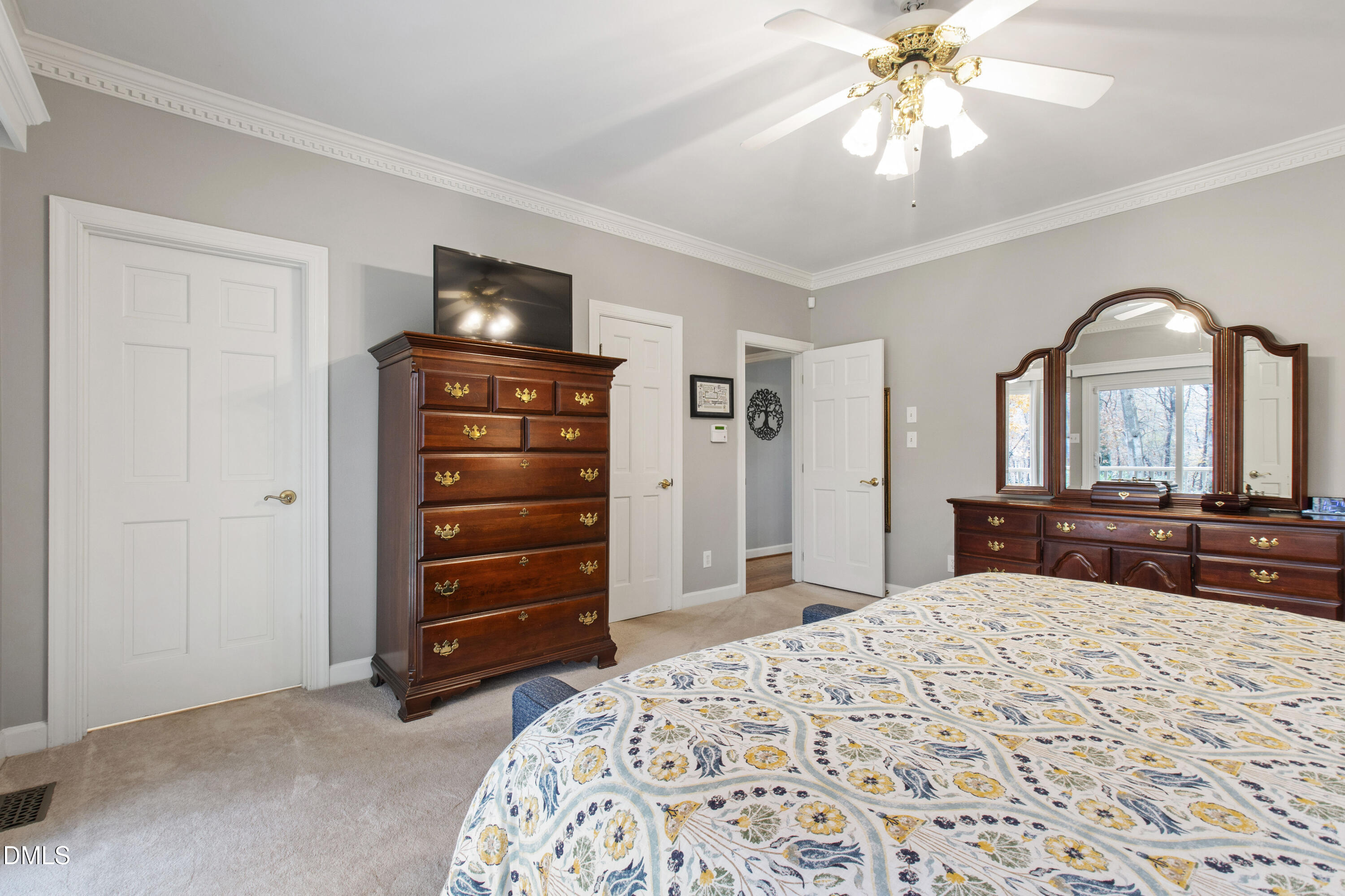 1220 Enchanted Oaks Drive Raleigh, NC 27606 - Photo 20 of 66 Enchanted (55)