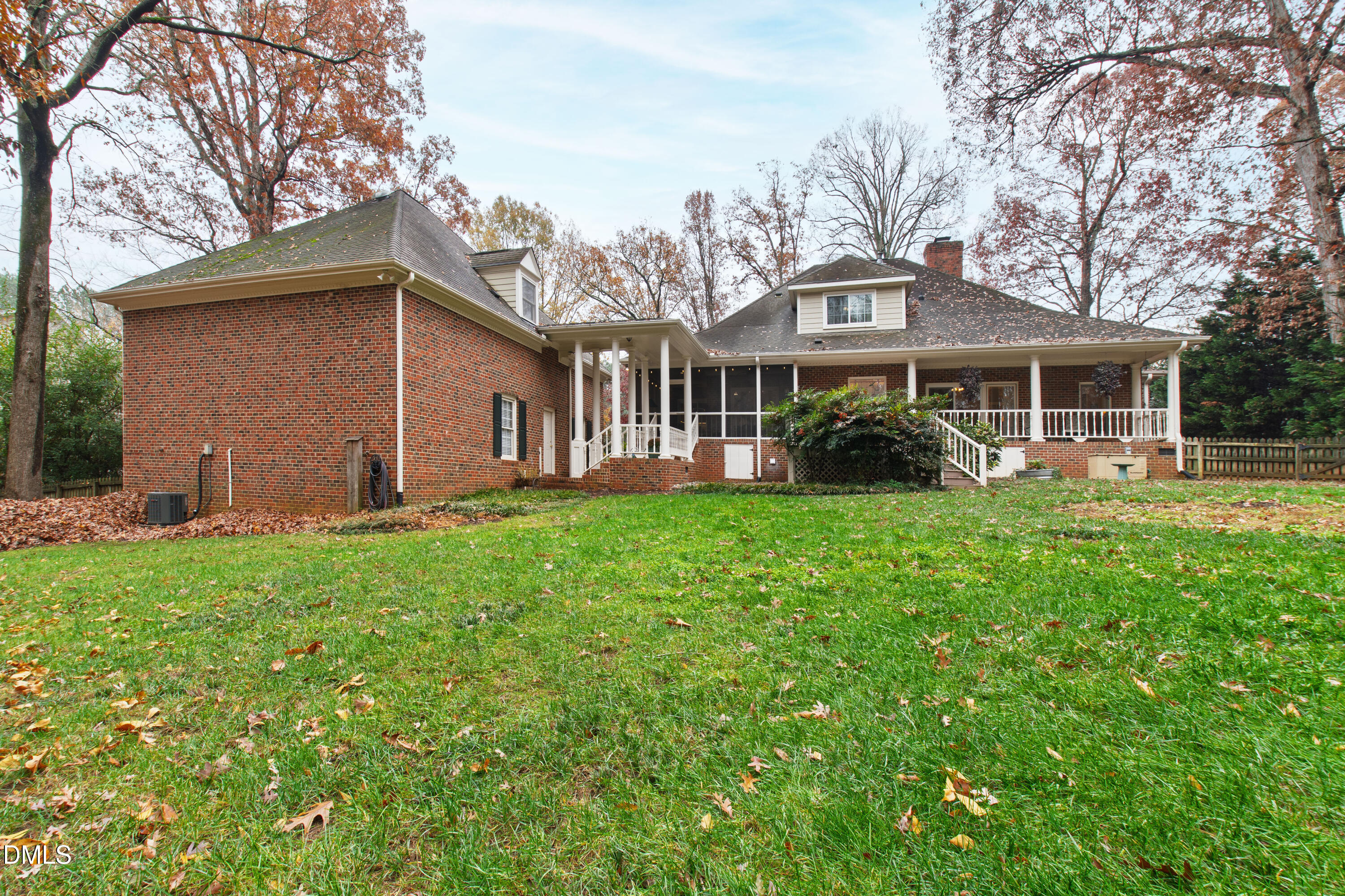 1220 Enchanted Oaks Drive Raleigh, NC 27606 - Photo 47 of 66 Enchanted (83)