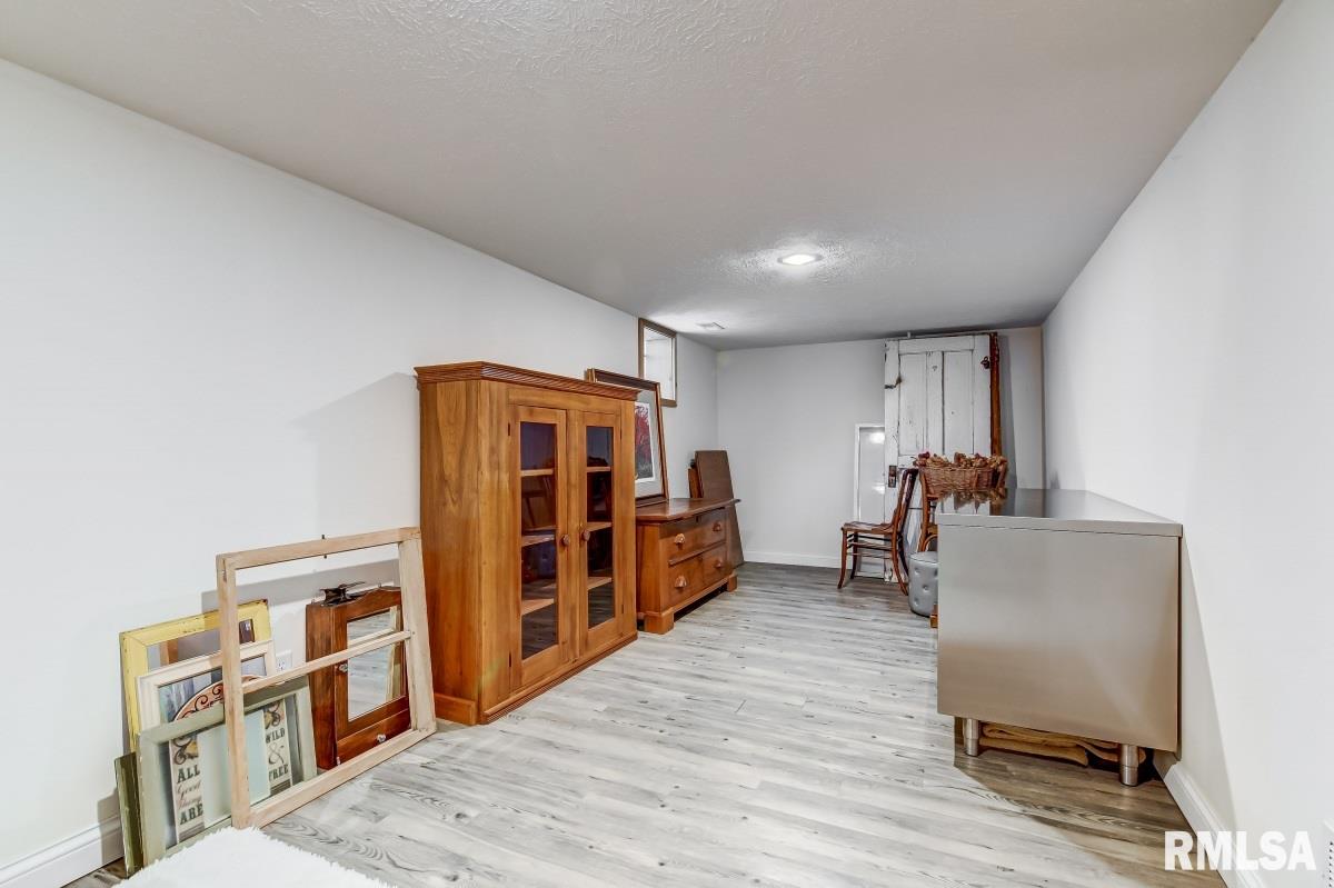 2540 Yale Boulevard Springfield, IL 62703 - Photo 22 of 32