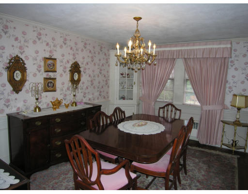 181 Richdale Road Needham, MA 02494 - Photo 5 of 14