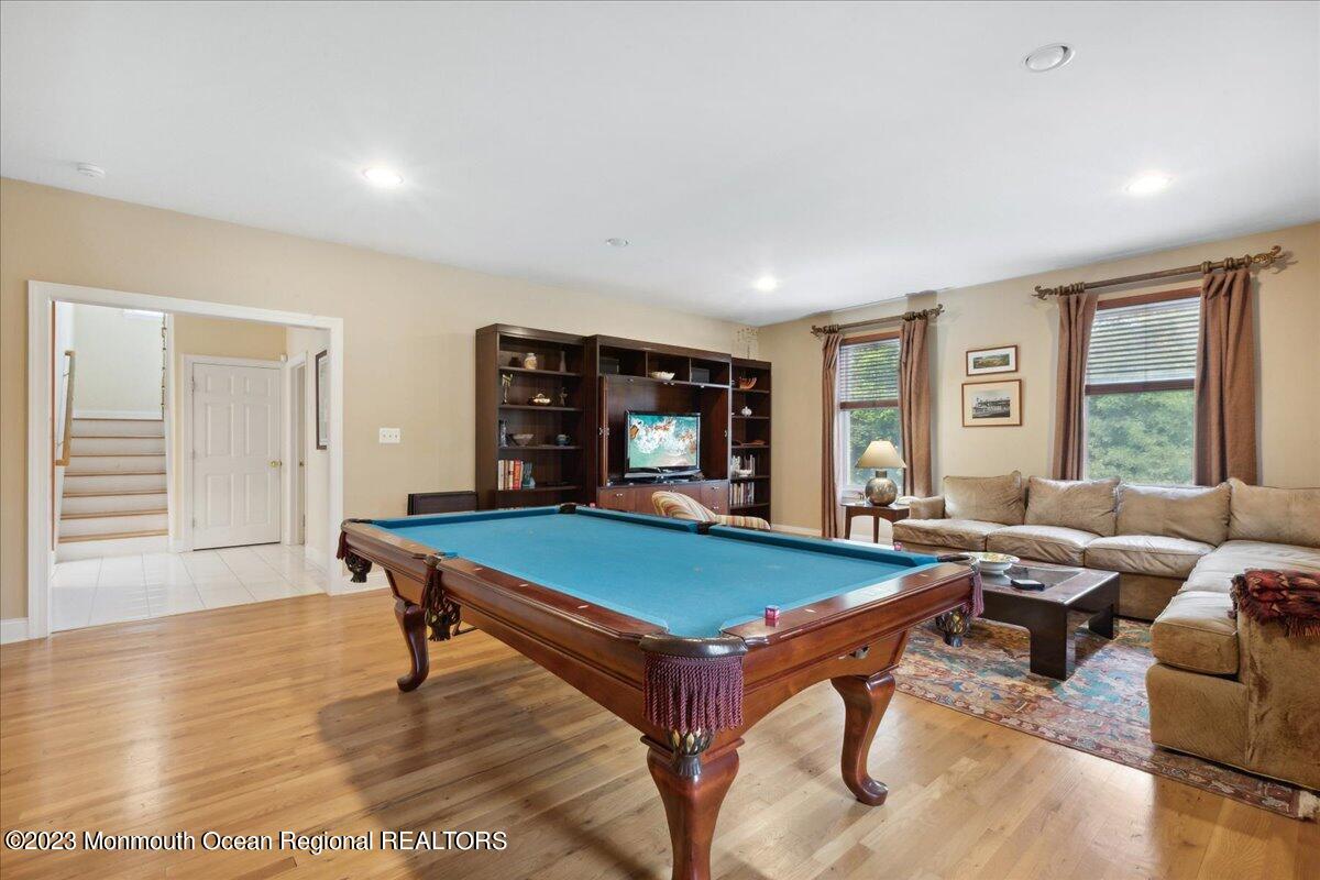 16 New Dover Road East Brunswick, NJ 08816 - Photo 11 of 42 11-16 New Dover Rd, East Brunswick, NJ-1