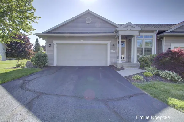 $349,900 | 1183 Kensington Street Northwest, Grand Rapids, MI 49534