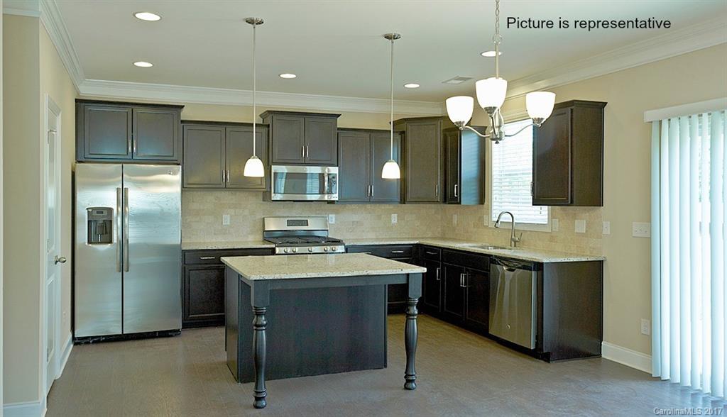 7507 Hamilton Bridge Road, Unit 116 Charlotte, NC 28278 - Photo 4 of 14 Gallery Image 4