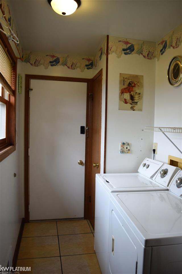 2460 Stapleton Road Goodells, MI 48027 - Photo 16 of 24