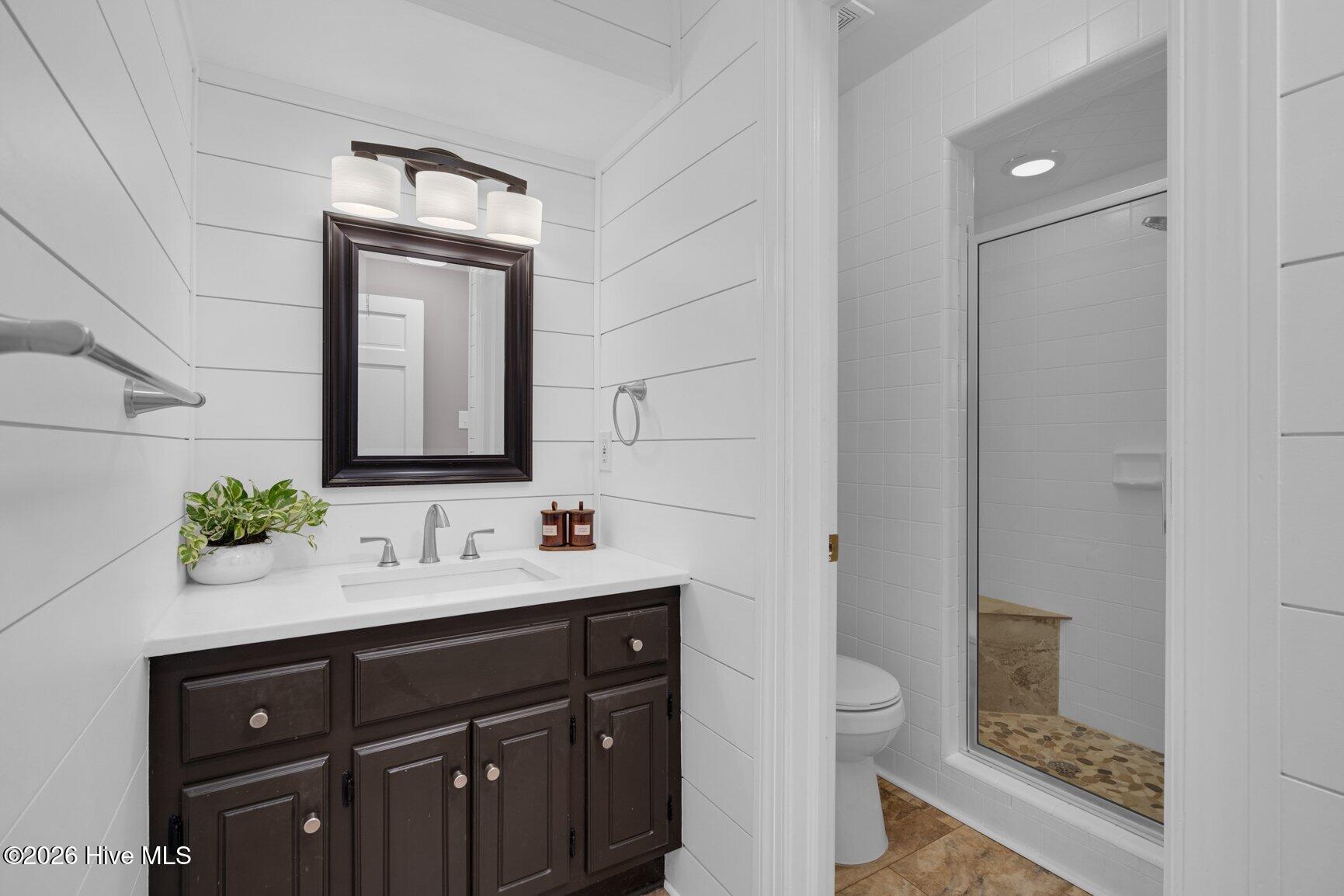6992 Riverpoint Road Elm City, NC 27822 - Photo 30 of 44 Guests Deserve a Lovely Bath, Too!