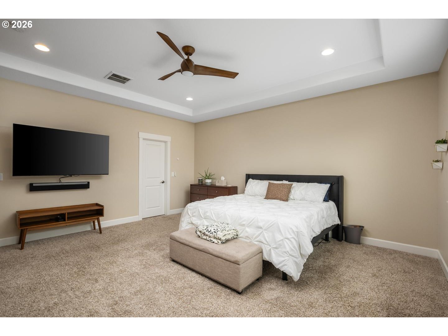 20475 Southwest Comanche Terrace Tualatin, OR 97062 - Photo 27 of 48 Owner's Suite Bedroom
