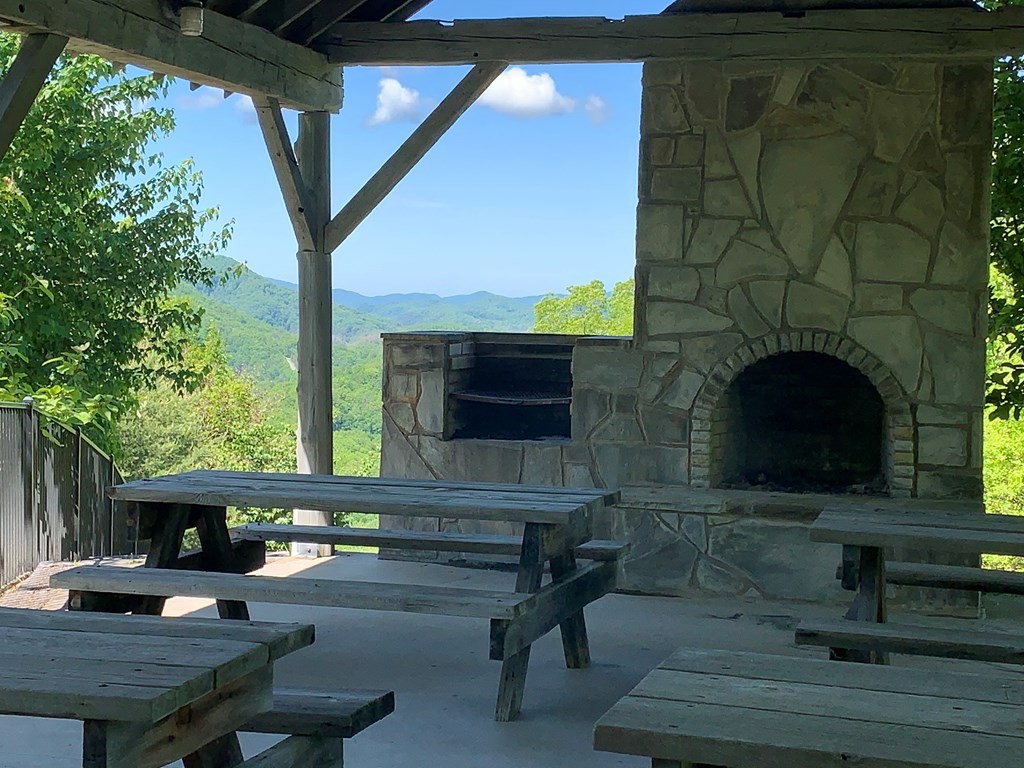 83 Redtail Road Sevierville, TN 37862 - Photo 5 of 6