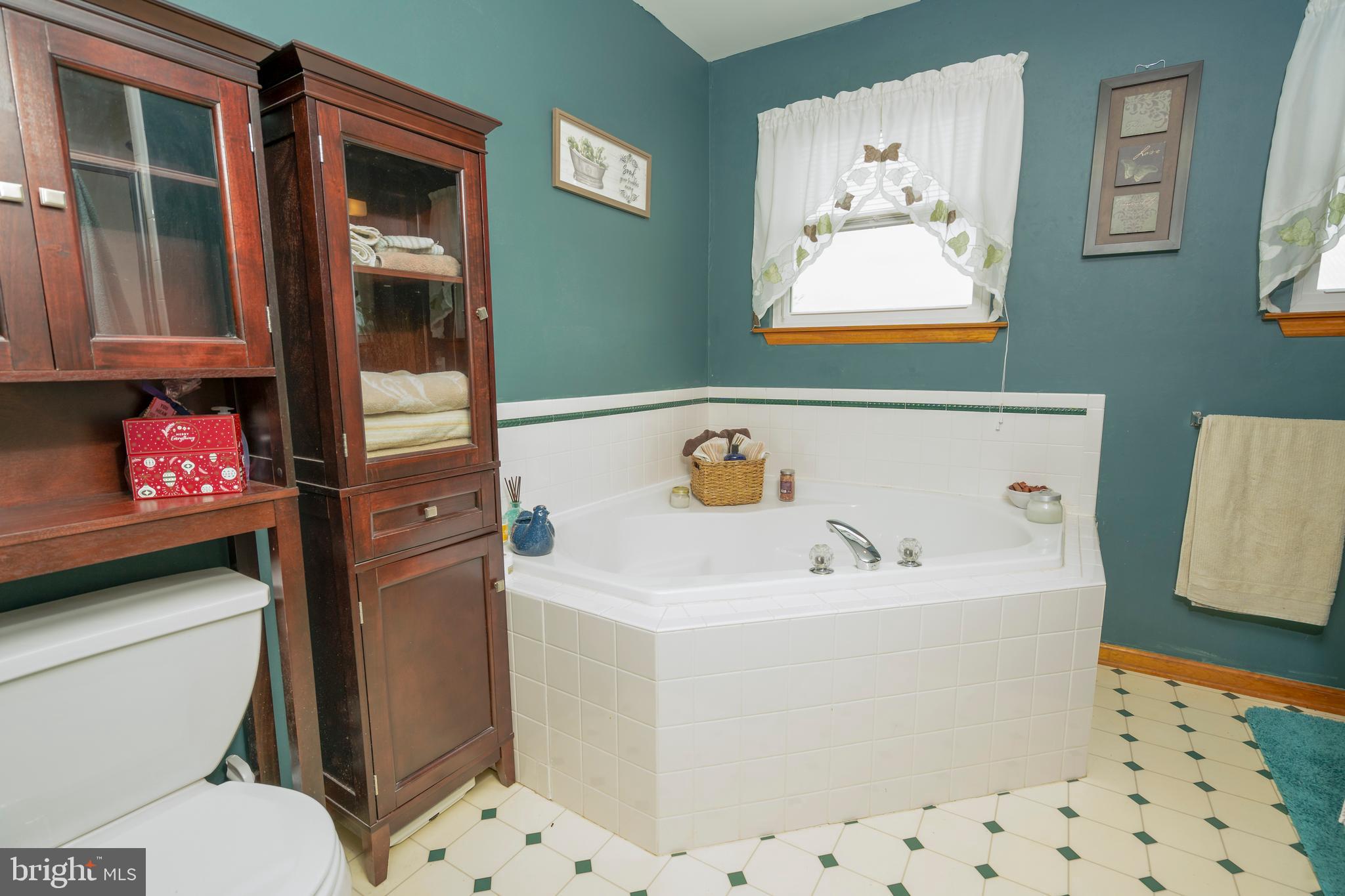 961 Elk Road Monroeville, NJ 08343 - Photo 21 of 66 Primary Bedroom Full Bath with tub and shower