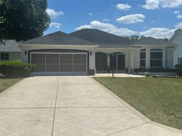 $449,900 | 1012 Diego Court, Lady Lake, FL 32159
