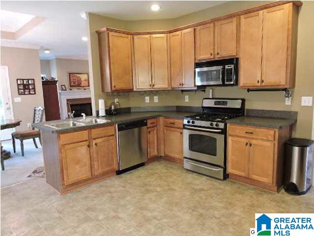 314 Creekside Lane Pelham, AL 35124 - Photo 3 of 20