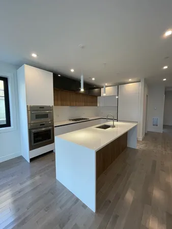 $6,500 | 719 North Elizabeth Street, Unit 3S, Chicago, IL 60642