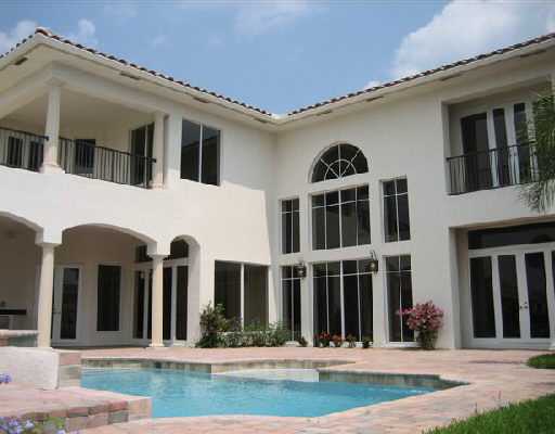 9700 Bridgebrook Drive Boca Raton, FL 33496 - Photo 1 of 9 Primary Photo