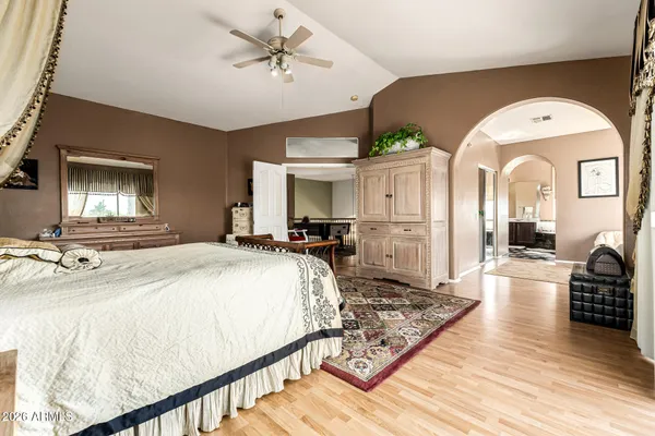 $725,000 | 2042 East Dias Drive, Gilbert, AZ 85234