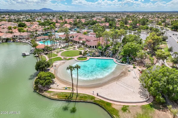 $725,000 | 2042 East Dias Drive, Gilbert, AZ 85234