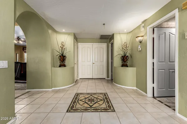 $725,000 | 2042 East Dias Drive, Gilbert, AZ 85234