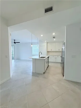 $2,000 | 14161 Heritage Landing Boulevard, Unit 1118, Punta Gorda, FL 33955