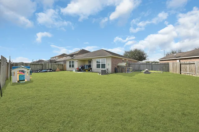 $242,000 | 4903 Arbury Hill Lane, Rosenberg, TX 77469