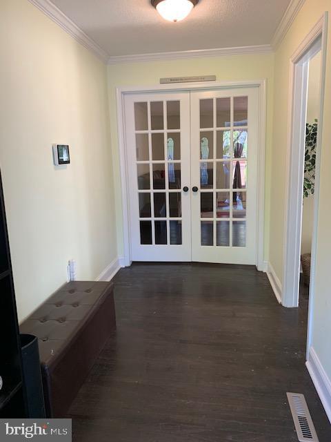 13110 Claxton Drive Laurel, MD 20708 - Photo 18 of 60 Hall Entrance from Front Door