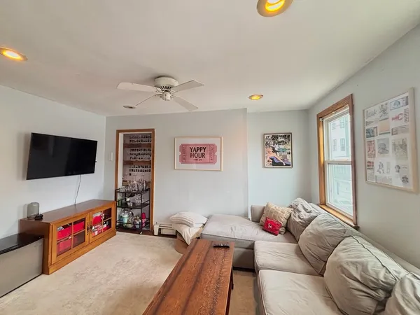$4,100 | 93 Baxter Street, Unit 2, Boston, MA 02127