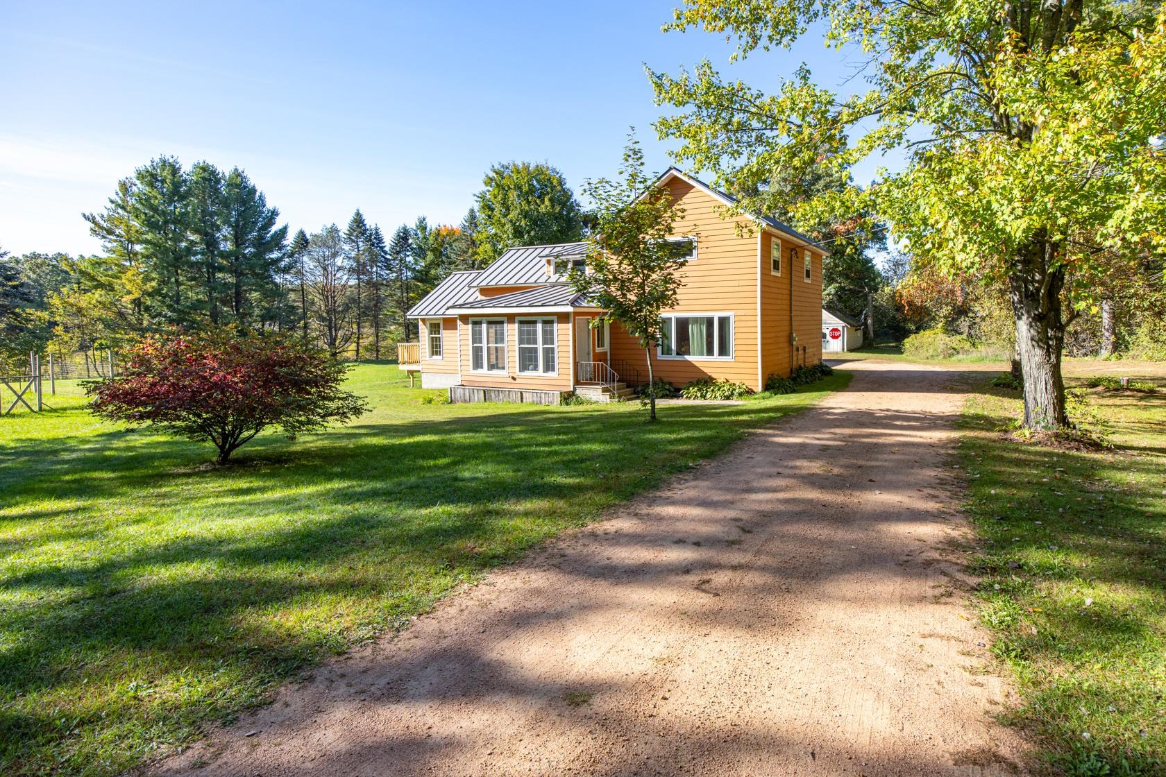 770 County Rd ZZ Amherst Junction, WI 54407 - Photo 3 of 41 Gallery Image 3
