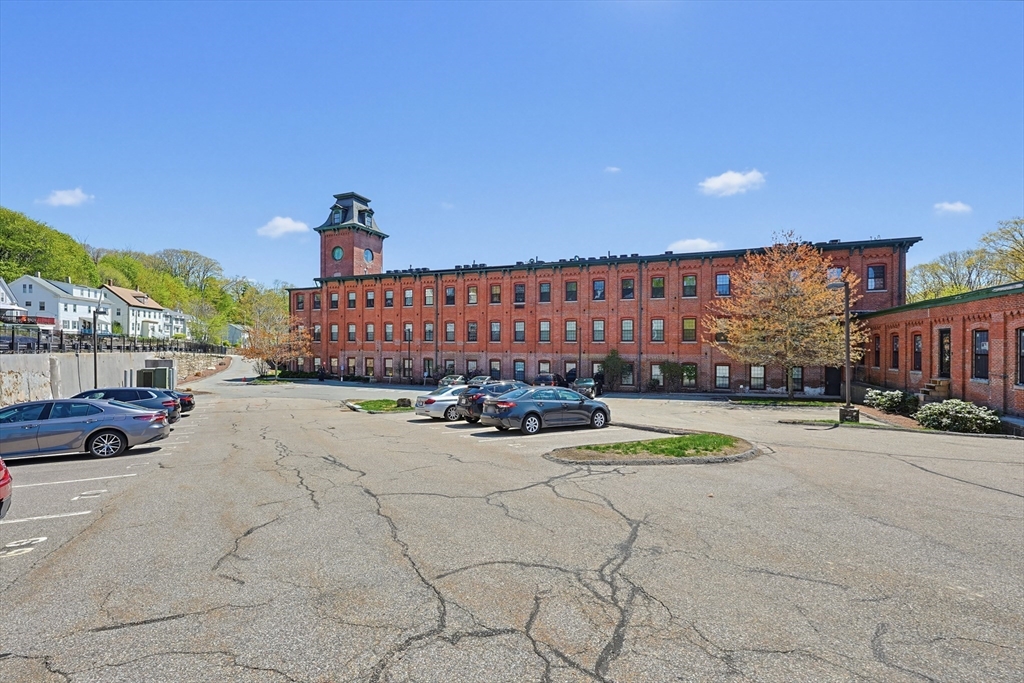 1511 Main Street, Unit CPH9 Worcester, MA 01603 - Photo 39 of 40