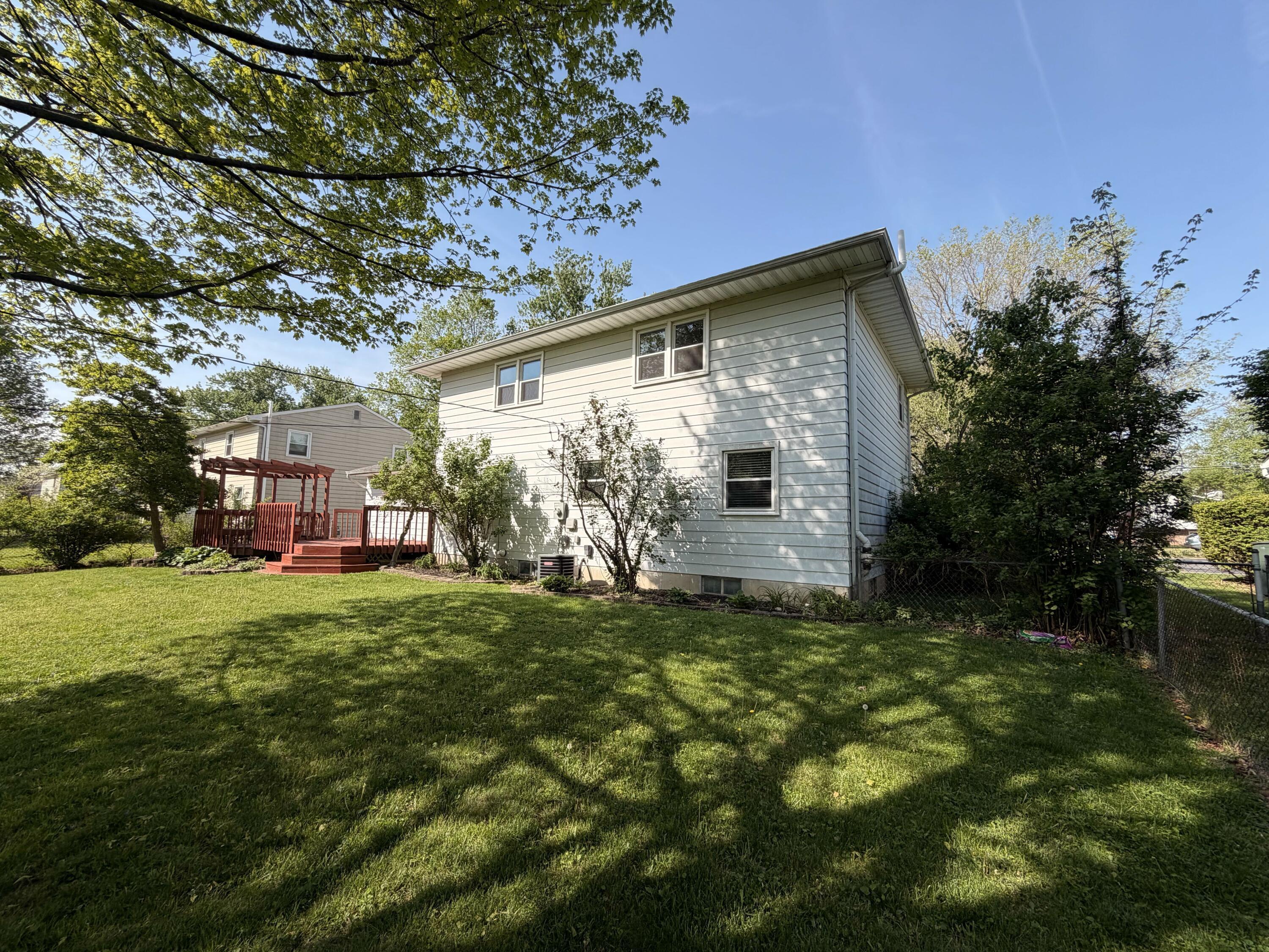 5644 Linworth Road Columbus, OH 43235 - Photo 30 of 31 photo_25