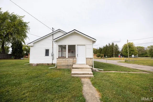 $147,400 | 1025 East Washington Street, Muncie, IN 47305