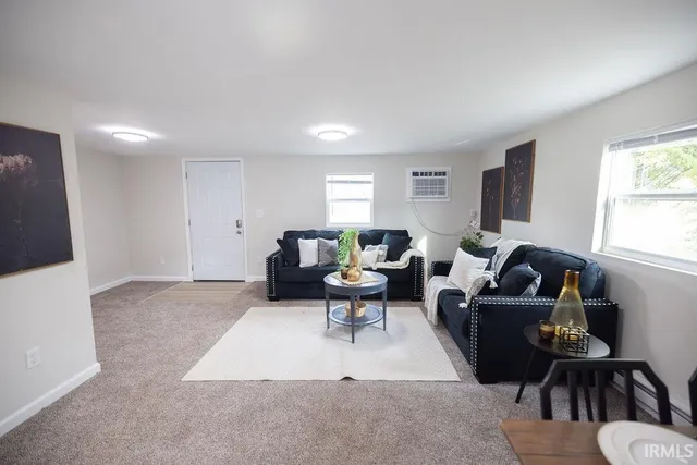 $147,400 | 1025 East Washington Street, Muncie, IN 47305