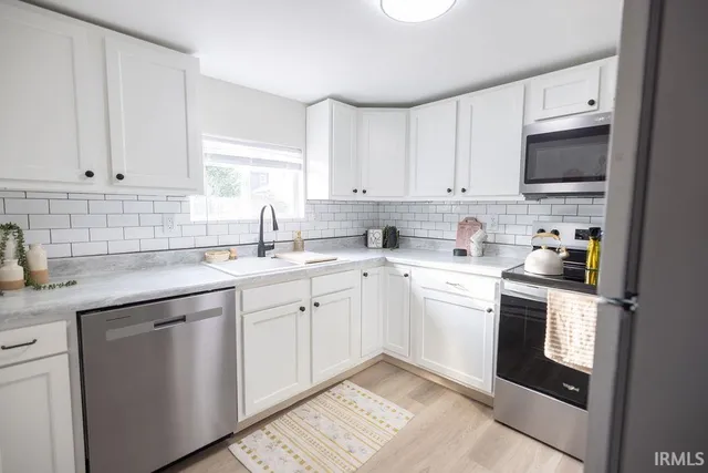 $147,400 | 1025 East Washington Street, Muncie, IN 47305