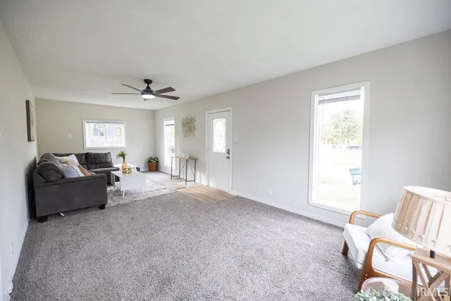 $147,400 | 1025 East Washington Street, Muncie, IN 47305