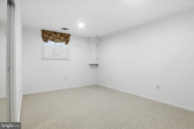 $890,000 | 4100 Tidewater Court, Alexandria, VA 22309