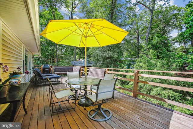 $890,000 | 4100 Tidewater Court, Alexandria, VA 22309