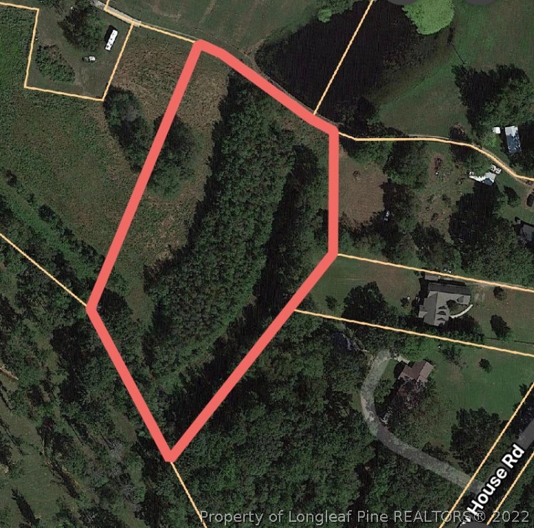 a area with lots of different colored cloths