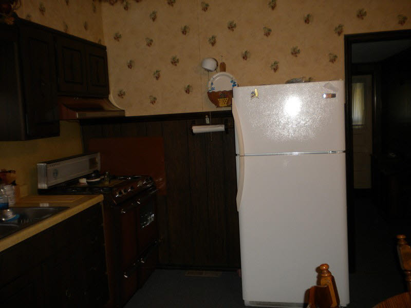 2408 Ridge Street Eldorado, IL 62930 - Photo 3 of 11 Gallery Image 3