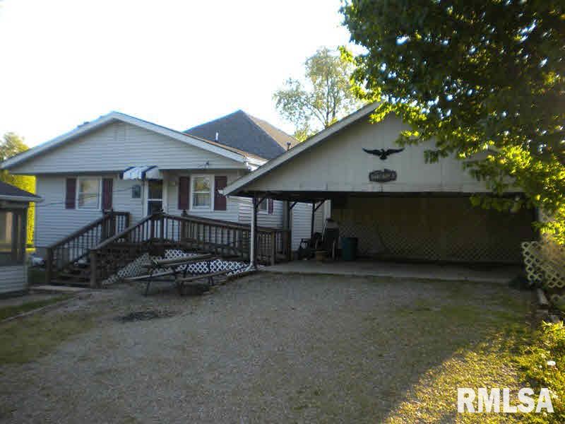 2408 Ridge Street Eldorado, IL 62930 - Photo 8 of 11 Gallery Image 8
