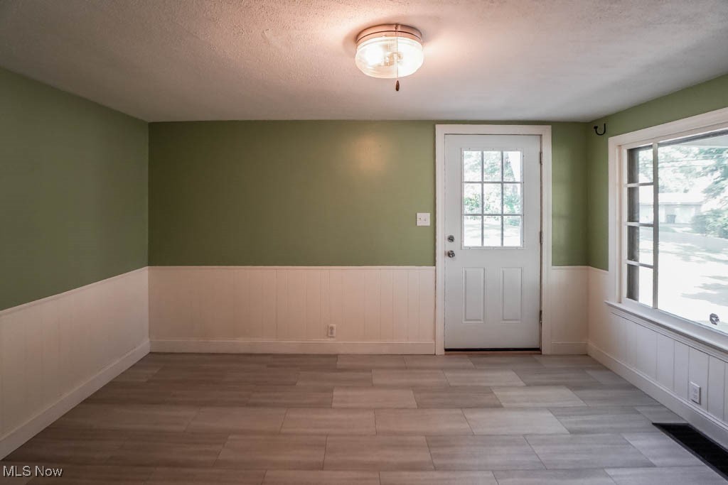 5008 2nd Street Northwest Canton, OH 44708 - Photo 10 of 26 Gallery Image 10