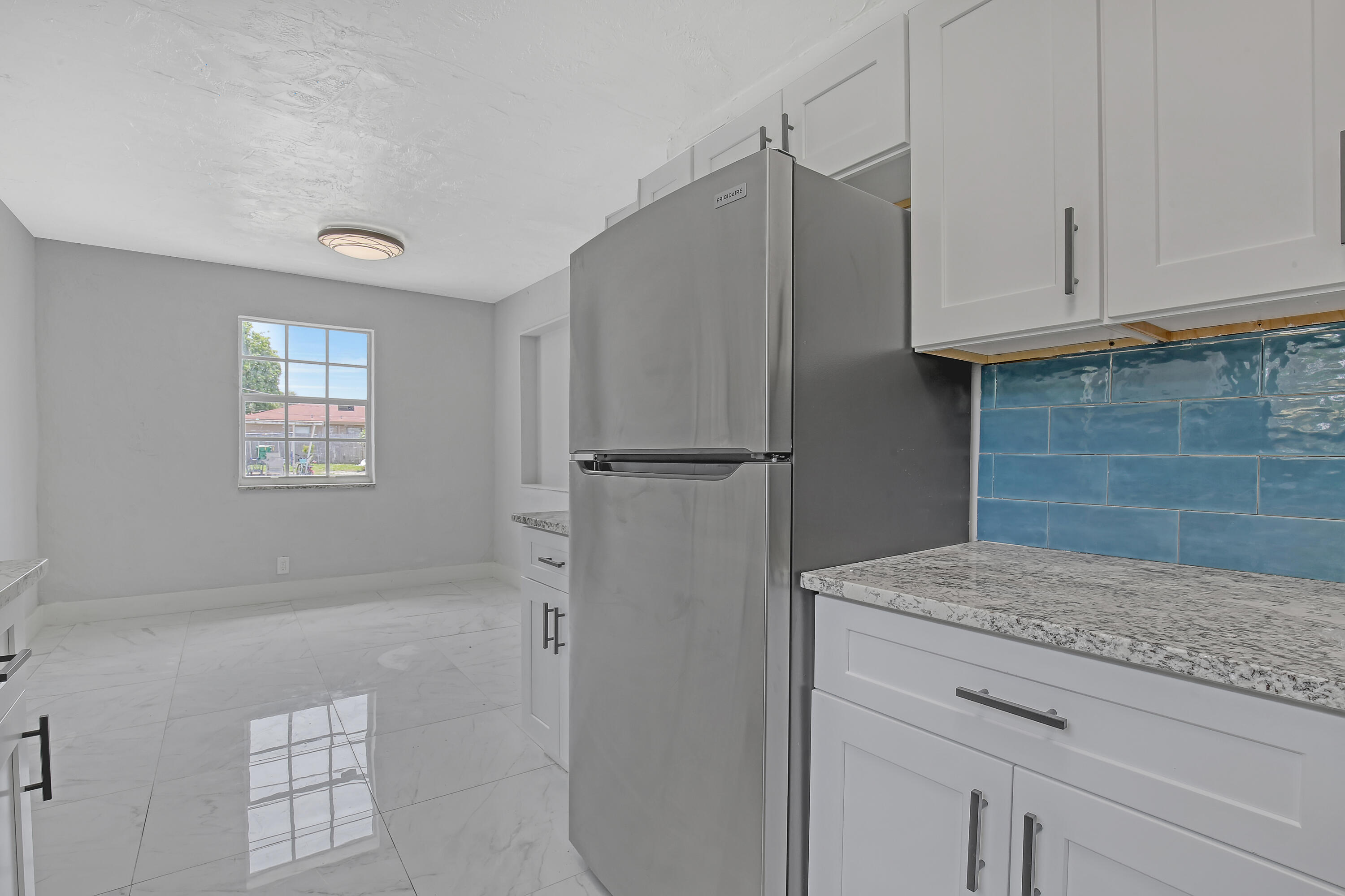900 West 3rd Street Riviera Beach, FL 33404 - Photo 10 of 19 900 W 3rd (13)