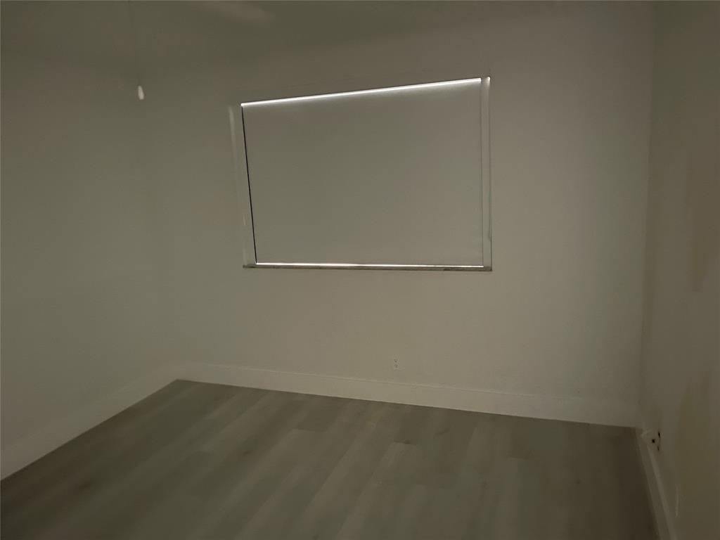 8100 Geneva Court, Unit 535 Doral, FL 33166 - Photo 5 of 27 a view of a small space