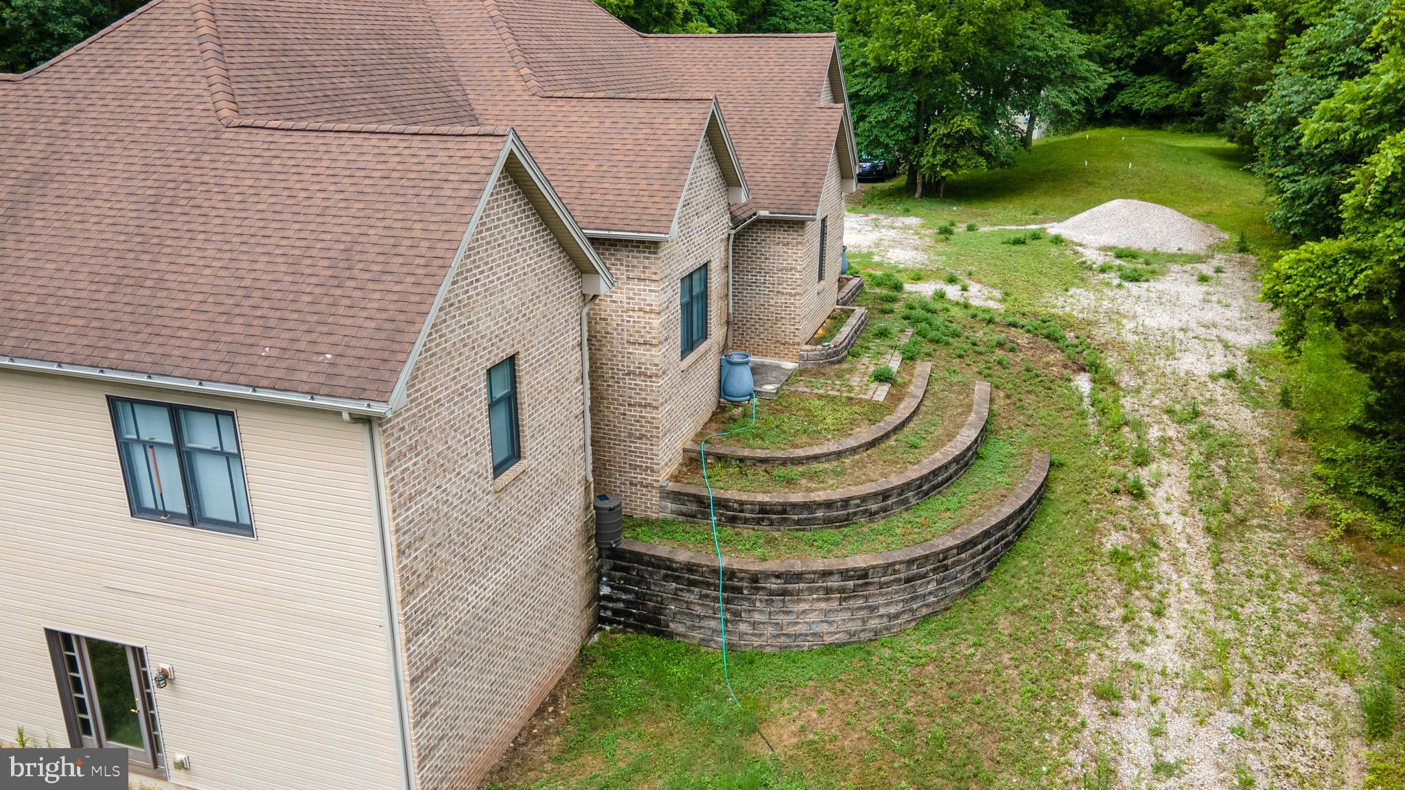 264 Pine Woods Road Wellsville, PA 17365 - Photo 9 of 63