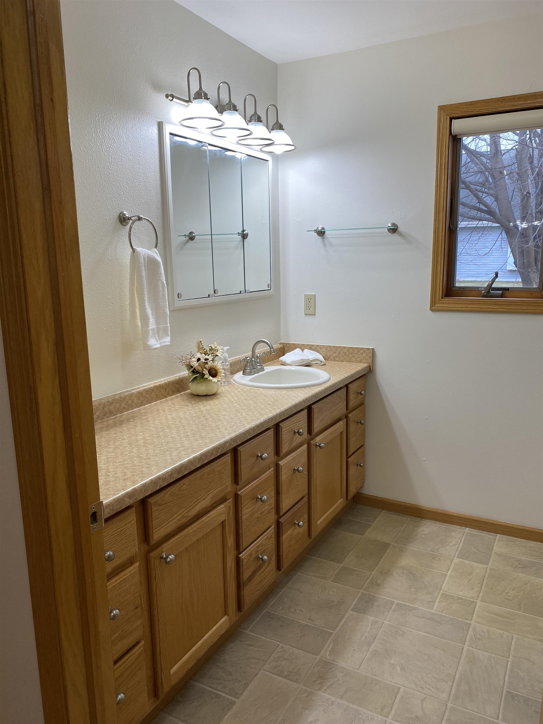 616 Reena Avenue Fort Atkinson, WI 53538 - Photo 21 of 35