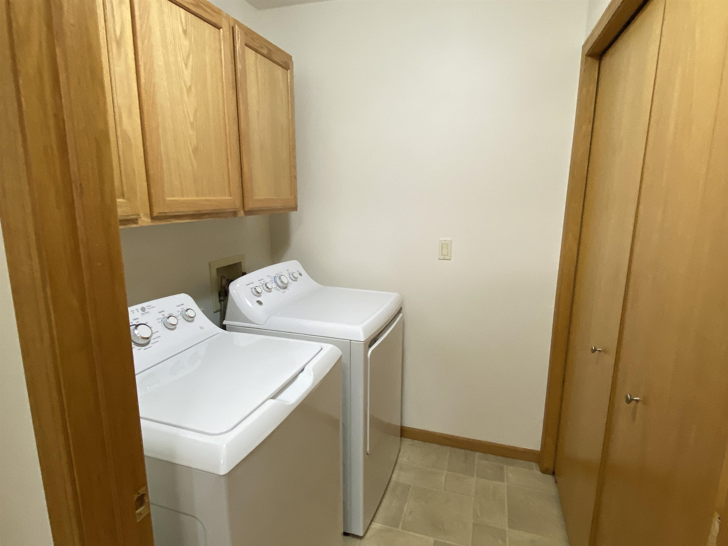 616 Reena Avenue Fort Atkinson, WI 53538 - Photo 27 of 35