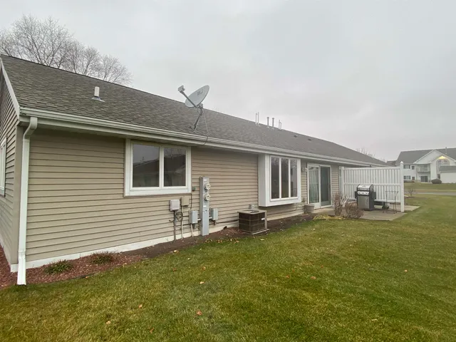 $279,900 | 616 Reena Avenue, Fort Atkinson, WI 53538