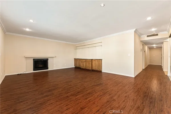 $834,000 | 12300 Montecito Road, Unit 42, Seal Beach, CA 90740