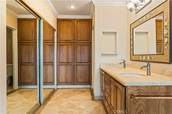 $834,000 | 12300 Montecito Road, Unit 42, Seal Beach, CA 90740