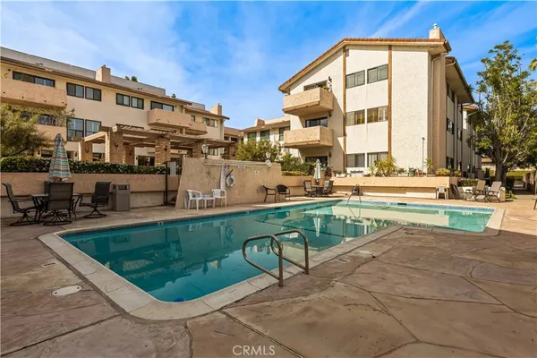 $834,000 | 12300 Montecito Road, Unit 42, Seal Beach, CA 90740