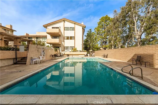 $834,000 | 12300 Montecito Road, Unit 42, Seal Beach, CA 90740