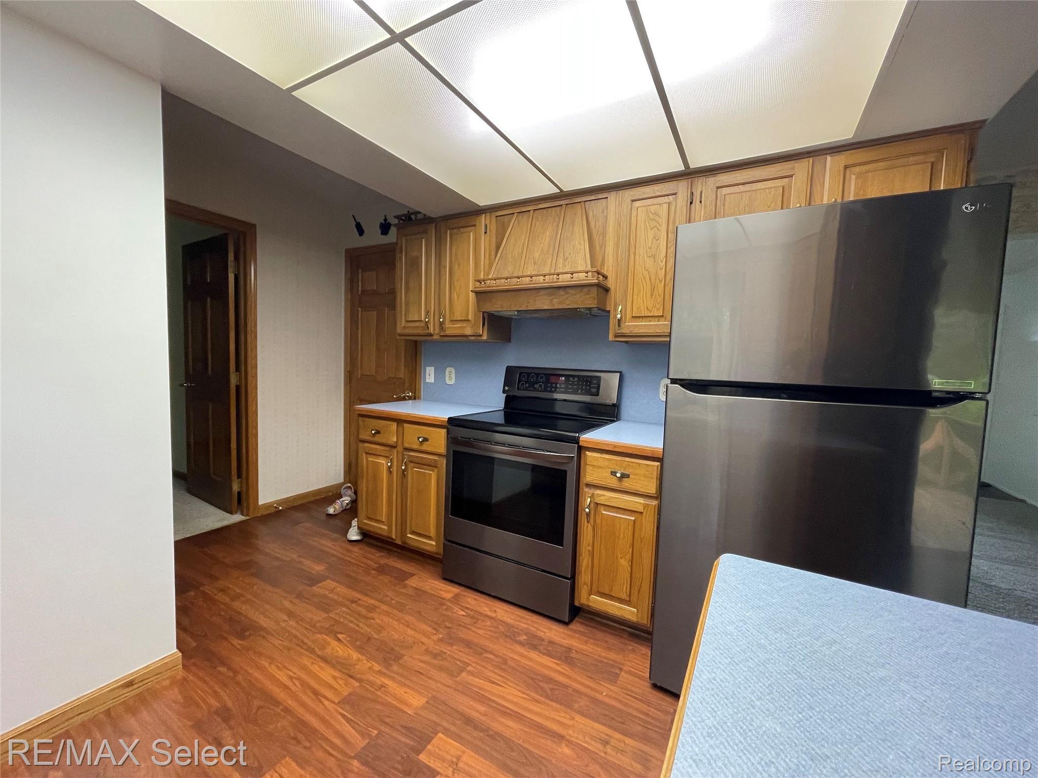 2296 North Irish Road Davison, MI 48423 - Photo 21 of 30 tempImage8LXWL4.jpg