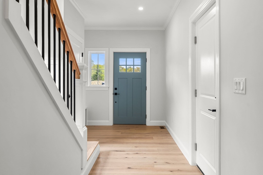 3 Whitman Circle, Unit 3 Bellingham, MA 02019 - Photo 5 of 35
