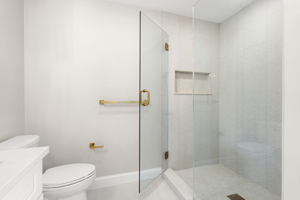3 Whitman Circle, Unit 3 Bellingham, MA 02019 - Photo 10 of 35